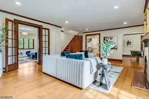 35 Woodland Rd, Millburn, NJ 07078 - Photo 10