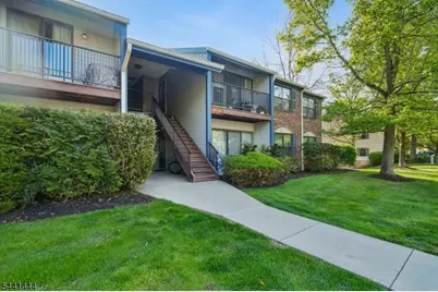 153 Irving Pl #153, Bernards Township, NJ 07920 - Photo 2