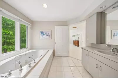 39 Highlander Drive, Scotch Plains Township, NJ 07076 - Photo 18