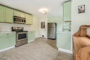 2 Hicks Ave, Newton, NJ 07860 - Photo 10