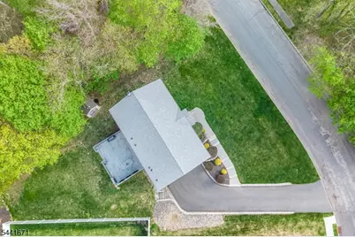 27 Harvest Ln, Livingston, NJ 07039 - Photo 48