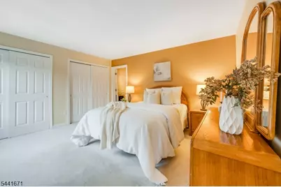 27 Harvest Ln, Livingston, NJ 07039 - Photo 28