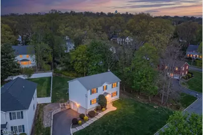 27 Harvest Ln, Livingston, NJ 07039 - Photo 50