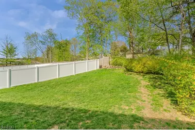27 Harvest Ln, Livingston, NJ 07039 - Photo 46