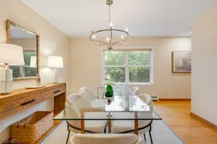 27 Harvest Ln, Livingston, NJ 07039 - Photo 26