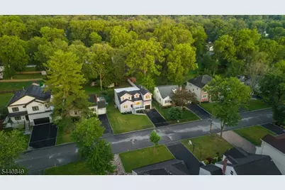 25 Montgomery Rd, Livingston, NJ 07039 - Photo 40