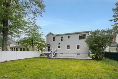 25 Montgomery Rd, Livingston, NJ 07039 - Photo 44