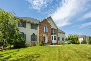 72 Doby Rd, Randolph Township, NJ 07945 - Photo 2
