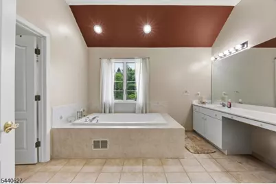 72 Doby Rd, Randolph Township, NJ 07945 - Photo 18