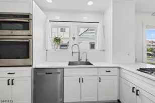 244 3rd St, Dunellen, NJ 08812 - Photo 14