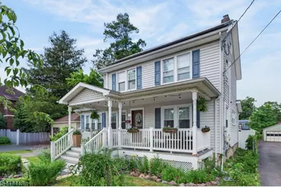 244 3rd St, Dunellen, NJ 08812 - Photo 2