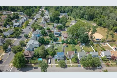 244 3rd St, Dunellen, NJ 08812 - Photo 40