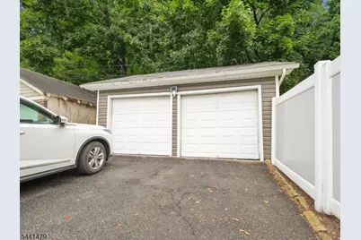 653 Hamilton Rd, South Orange, NJ 07079 - Photo 44