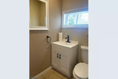 609 Roselle St, Linden, NJ 07036 - Photo 14