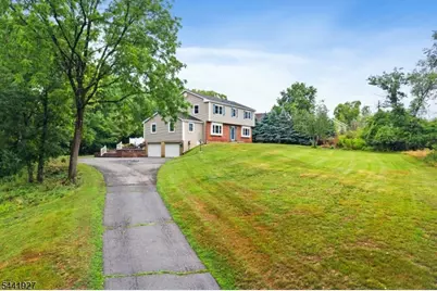 947 Old York Rd, Branchburg Township, NJ 08853 - Photo 2