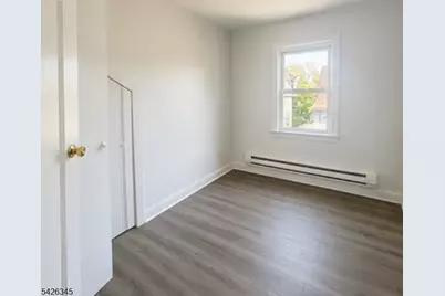 44 Treacy Ave #3, Newark, NJ 07108 - Photo 4