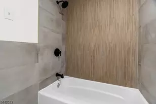 240 West End Ave, Newark, NJ 07106 - Photo 28