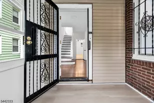 240 West End Ave, Newark, NJ 07106 - Photo 44