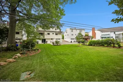 23 Andover Pl, Bloomfield, NJ 07003 - Photo 38