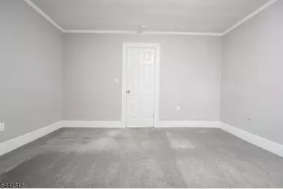 17 Hazelwood Ave, Newark, NJ 07106 - Photo 4