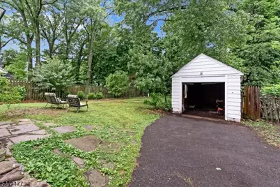 24 College Ave, Montclair, NJ 07043 - Photo 26