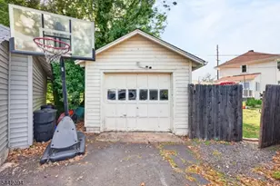 366 E Main St, Somerville, NJ 08876 - Photo 30