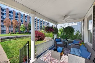 366 E Main St, Somerville, NJ 08876 - Photo 26