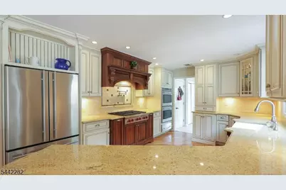 2101 Arbor Way, Bridgewater, NJ 08836 - Photo 20