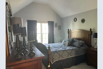 22 Briar Ct, Hardyston Township, NJ 07419 - Photo 12