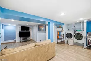 117 Richmond Ave, Paterson, NJ 07502 - Photo 26