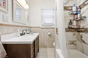 117 Richmond Ave, Paterson, NJ 07502 - Photo 14