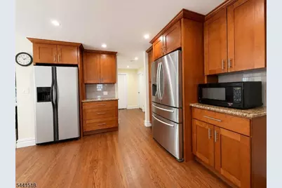 48 Sunnyside Rd, West Orange Township, NJ 07052 - Photo 8
