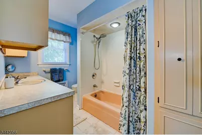 123 Eastern Ave, Somerville, NJ 08876 - Photo 18