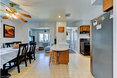 123 Eastern Ave, Somerville, NJ 08876 - Photo 6