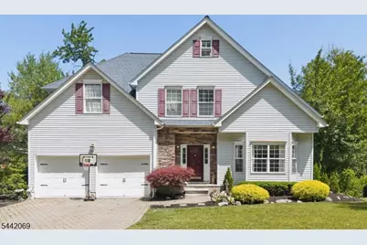 16 Bowers Dr, Allamuchy Township, NJ 07840 - Photo 2