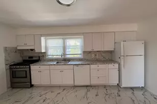 32 Harding Ct, Garfield, NJ 07026 - Photo 8
