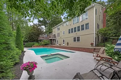18 Kings Hill Ct, Summit, NJ 07901 - Photo 46