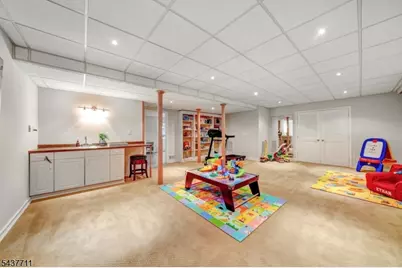 18 Kings Hill Ct, Summit, NJ 07901 - Photo 36