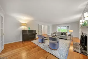 18 Kings Hill Ct, Summit, NJ 07901 - Photo 8
