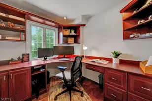 18 Kings Hill Ct, Summit, NJ 07901 - Photo 18