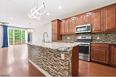 105 Pearce Ln, South Brunswick Township, NJ 08852 - Photo 6