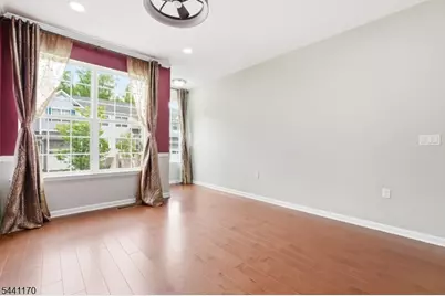 105 Pearce Ln, South Brunswick Township, NJ 08852 - Photo 4