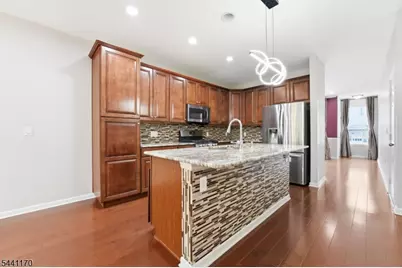 105 Pearce Ln, South Brunswick Township, NJ 08852 - Photo 8