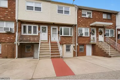 8 Van Nostrand Ave, Jersey City, NJ 07305 - Photo 28