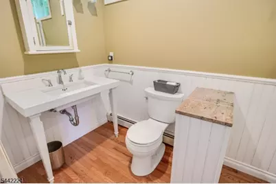 91 W Glen Rd, Denville, NJ 07834 - Photo 30