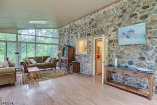 91 W Glen Rd, Denville, NJ 07834 - Photo 6