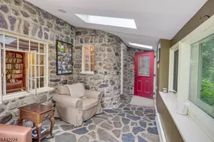91 W Glen Rd, Denville, NJ 07834 - Photo 14