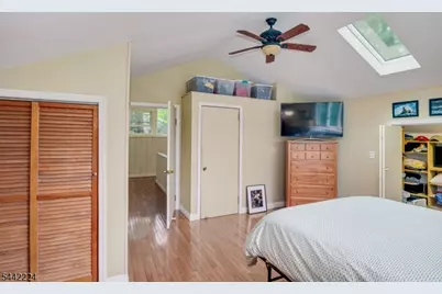 91 W Glen Rd, Denville, NJ 07834 - Photo 36