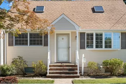 117 Madison Dr, South Plainfield, NJ 07080 - Photo 2