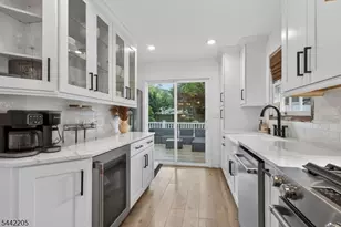 2160 Raritan Rd, Scotch Plains Township, NJ 07076 - Photo 12